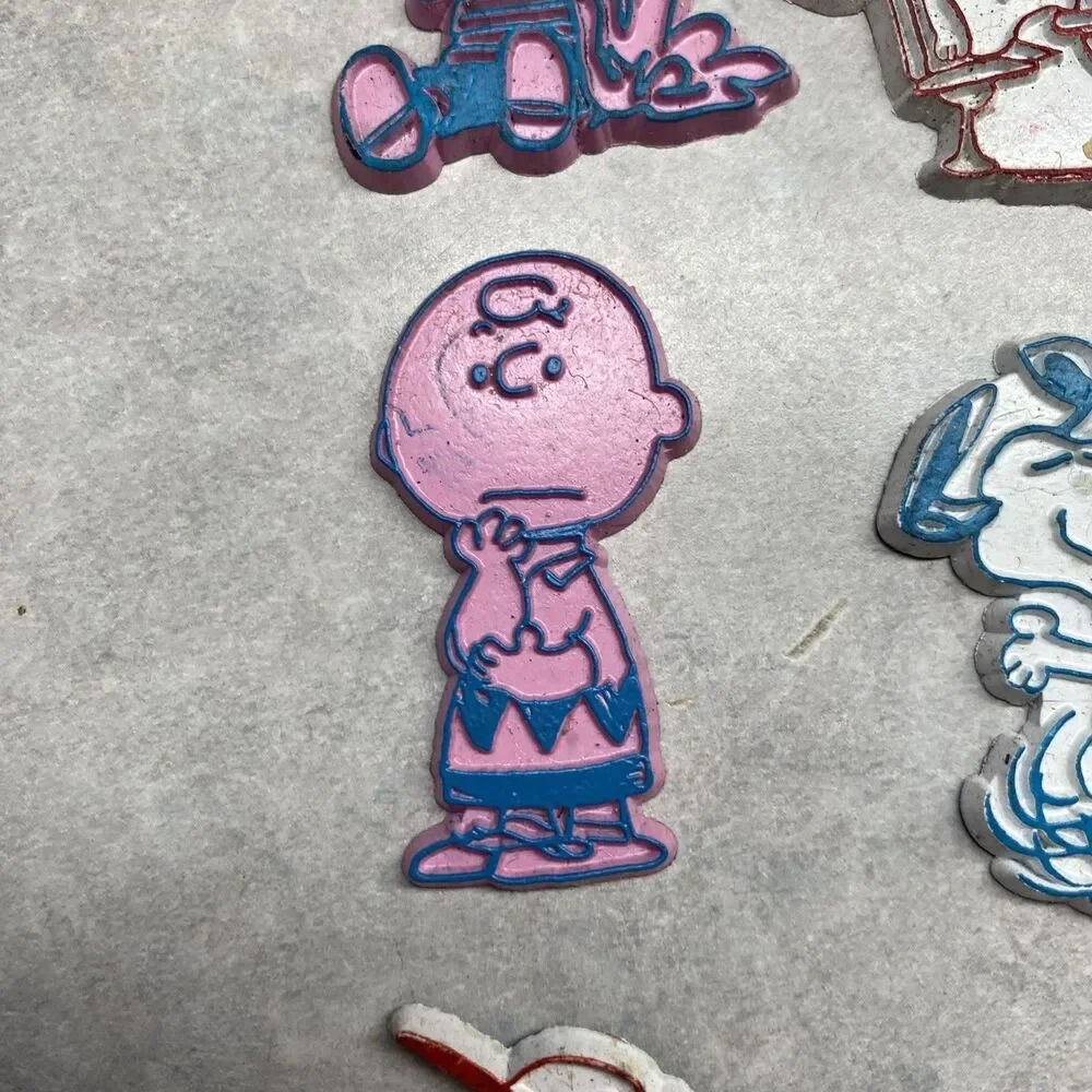 Vintage Peanuts Refrigerator Magnets Snoopy Charlie Brown Lucy 1950-1960's Set 6